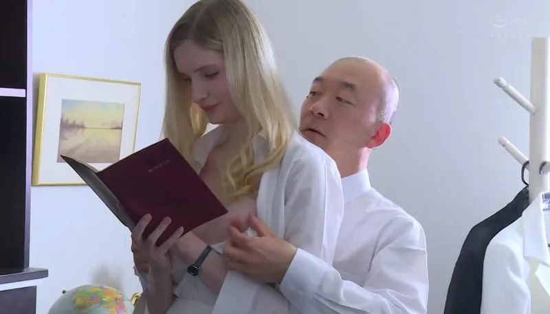 Vợ yêu chấp nhận làm bạn gái cho đối tác của chồng yêu để trả nợ
