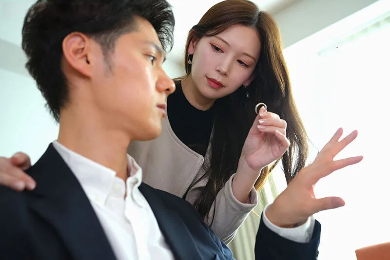 Vợ yêu đi đi chơi, chồng yêu ở nhà bị nhỏ em vợ yêu gạ xxx không trượt phát nào